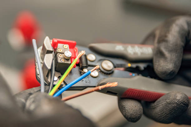 Best Electrical Installation Contractor  in Davis, OK